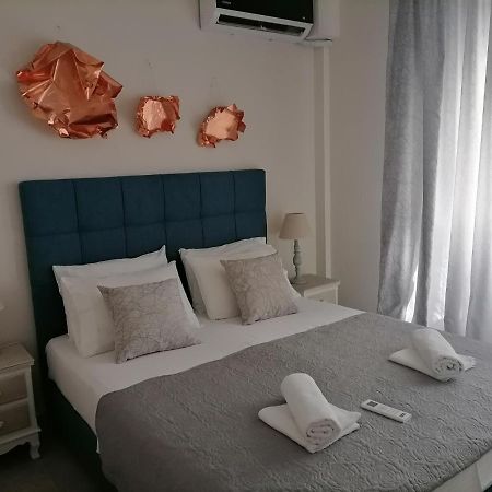 Petrani Suite 1 Néa Péramos Zewnętrze zdjęcie