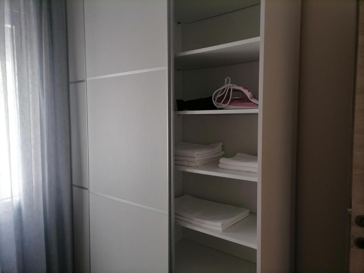 Petrani Suite 1 Néa Péramos Zewnętrze zdjęcie