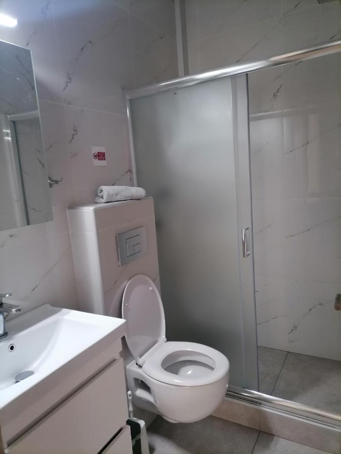 Petrani Suite 1 Néa Péramos Zewnętrze zdjęcie