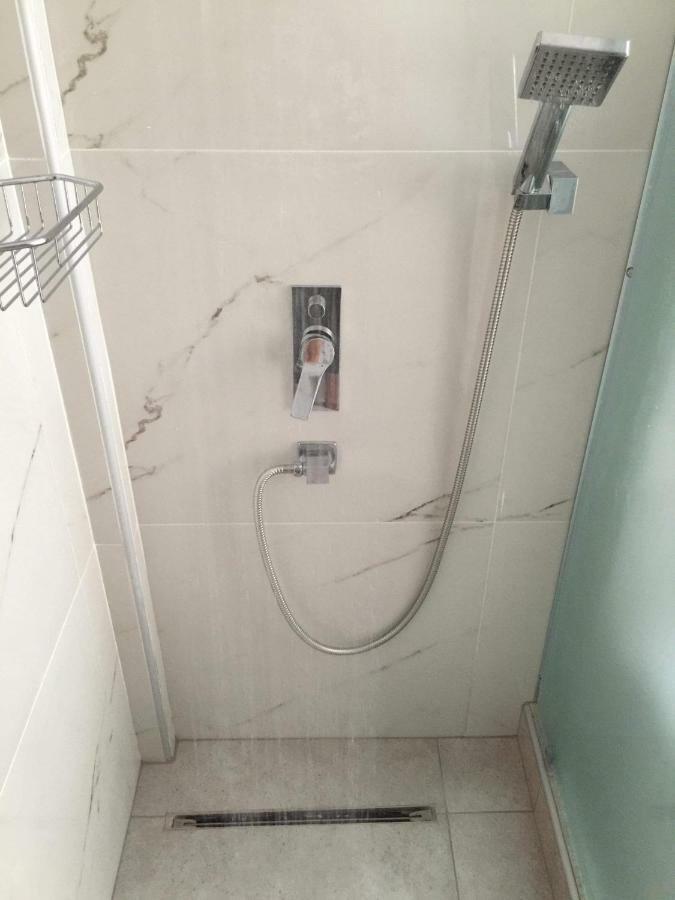 Petrani Suite 1 Néa Péramos Zewnętrze zdjęcie